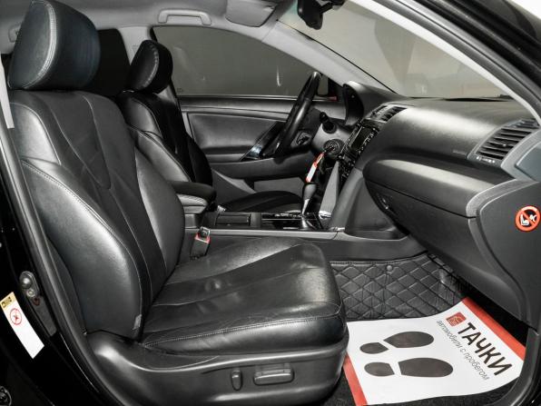 Toyota Camry VI (XV40) Рестайлинг с пробегом 2010 года, цена 1 650 000 рублей, 249295 км, седан, Автокод Объявления