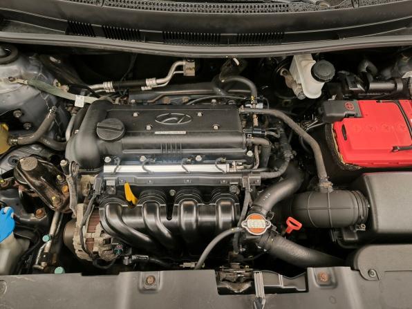 Hyundai Solaris I с пробегом 2012 года, цена 720 000 рублей, 105409 км, хэтчбек, Автокод Объявления