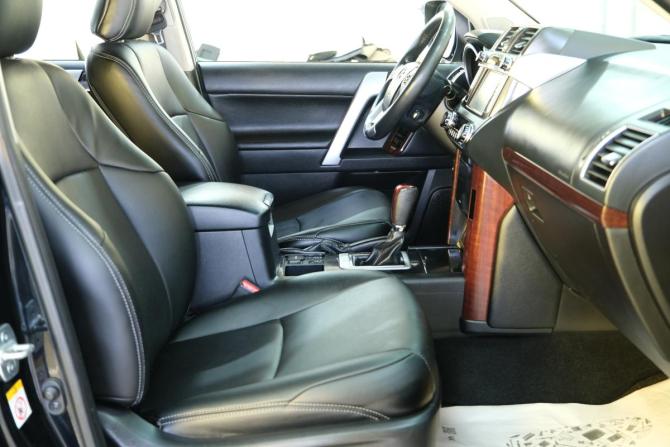 Toyota Land Cruiser Prado 150 Series Рестайлинг 1 с пробегом 2015 года, цена 3 149 000 рублей, 224000 км, внедорожник, Автокод Объявления