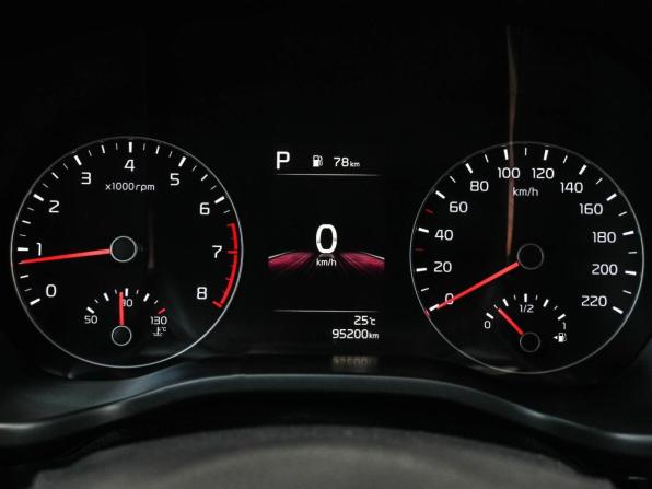 Kia Rio IV Рестайлинг с пробегом 2021 года, цена 1 799 000 рублей, 95200 км, седан, Автокод Объявления
