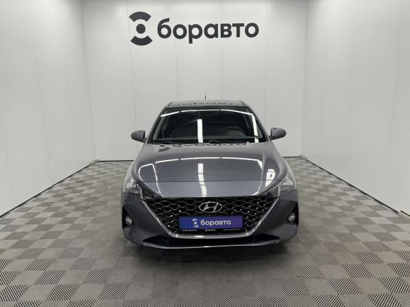 Hyundai Solaris II Рестайлинг с пробегом 2021 года, цена 1 689 000 рублей, 43362 км, седан, Автокод Объявления