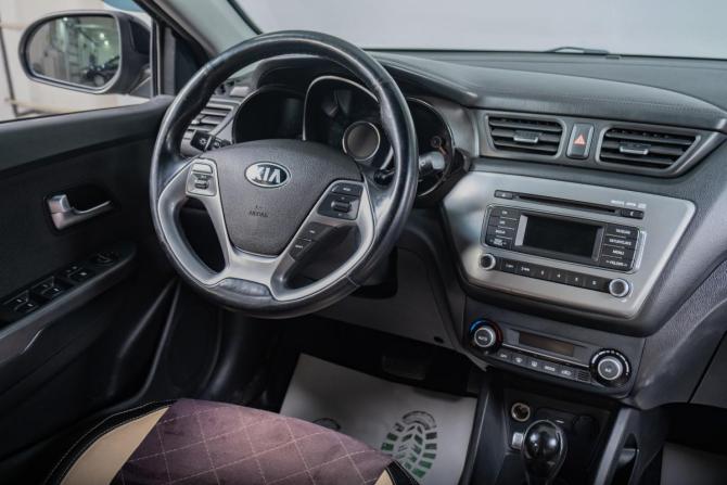 Kia Rio III Рестайлинг с пробегом 2016 года, цена 1 089 000 рублей, 68000 км, седан, Автокод Объявления