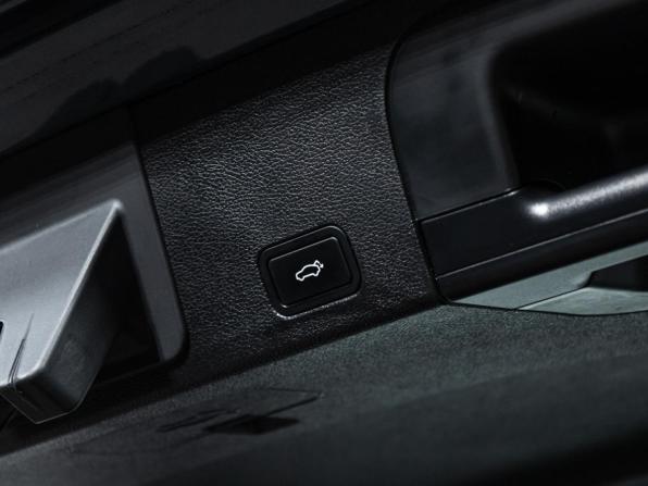 Geely Tugella I Рестайлинг с пробегом 2023 года, цена 2 929 700 рублей, 26146 км, внедорожник, Автокод Объявления