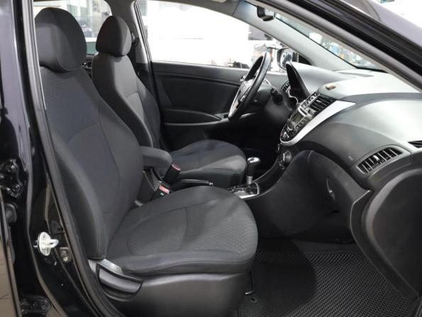 Hyundai Solaris I с пробегом 2012 года, цена 879 000 рублей, 147697 км, хэтчбек, Автокод Объявления