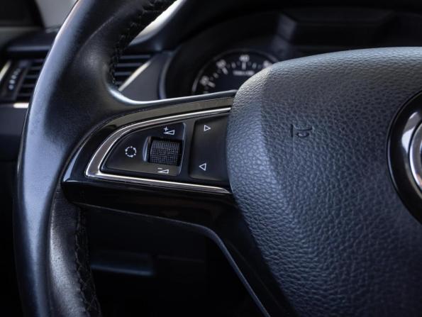 Skoda Octavia III (A7) с пробегом 2014 года, цена 1 345 000 рублей, 191232 км, лифтбек, Автокод Объявления