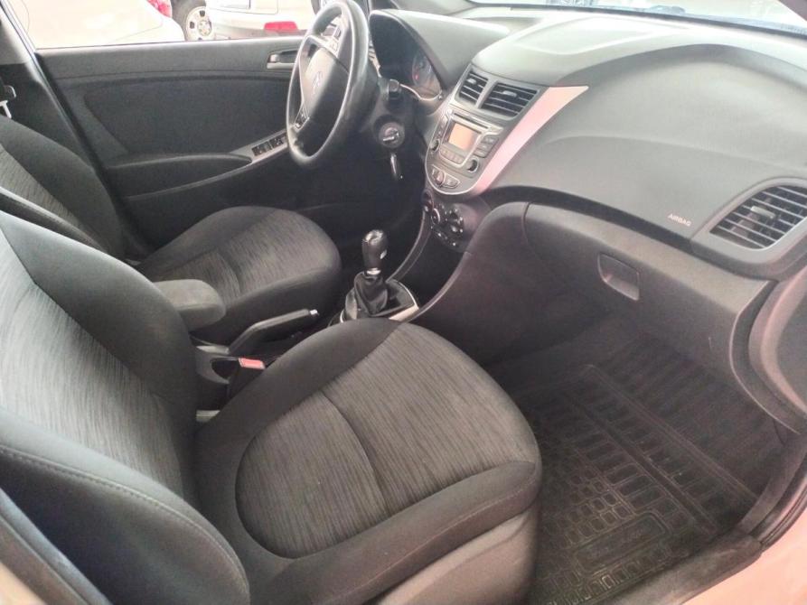 Hyundai Solaris I Рестайлинг Ростов-на-Дону  - изображение 9