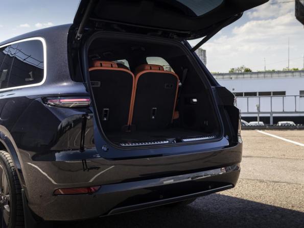 Li Auto (Lixiang) L9 I с пробегом 2023 года, цена 5 899 000 рублей, 39450 км, внедорожник, Автокод Объявления