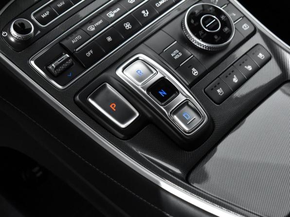 Hyundai Santa Fe IV Рестайлинг с пробегом 2021 года, цена 3 549 000 рублей, 121418 км, внедорожник, Автокод Объявления