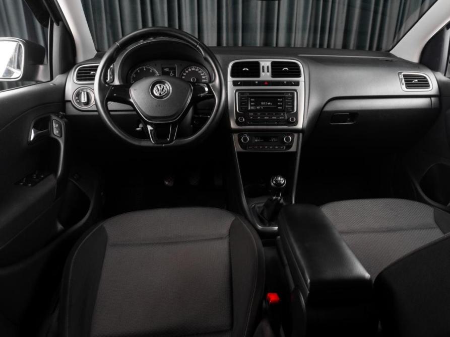 Volkswagen Polo V Рестайлинг Тюмень  - изображение 6