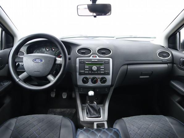 Ford Focus II с пробегом 2005 года, цена 340 000 рублей, 245319 км, седан, Автокод Объявления