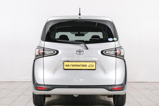 Toyota Sienta II Рестайлинг с пробегом 2019 года, цена 1 329 000 рублей, 109605 км, компактвэн, Автокод Объявления