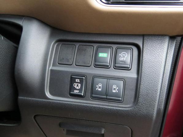 Nissan Serena V (C27) с пробегом 2016 года, цена 1 395 000 рублей, 185000 км, минивэн, Автокод Объявления