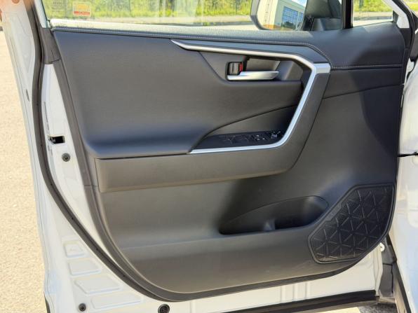 Toyota RAV4 V (XA50) с пробегом 2020 года, цена 3 650 000 рублей, 58208 км, внедорожник, Автокод Объявления
