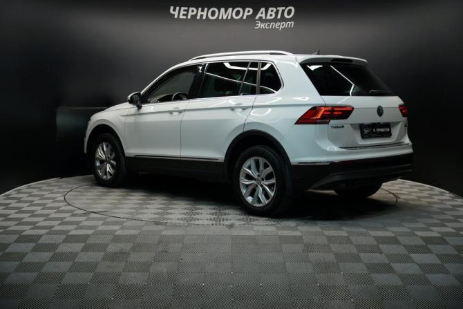 Volkswagen Tiguan II с пробегом 2018 года, цена 2 686 000 рублей, 157000 км, внедорожник, Автокод Объявления
