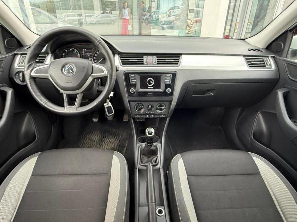 Skoda Rapid I с пробегом 2017 года, цена 785 000 рублей, 235188 км, лифтбек, Автокод Объявления