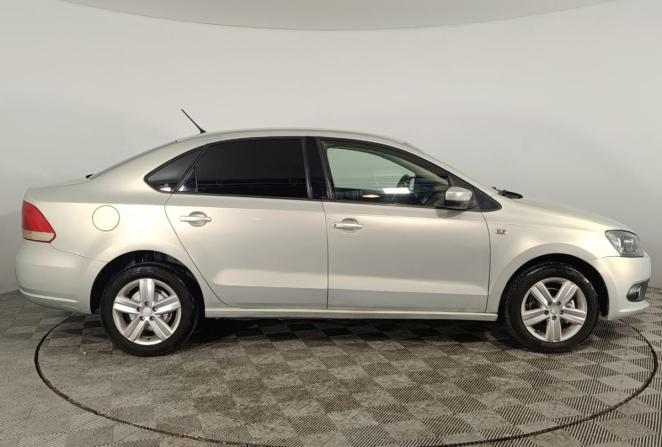 Volkswagen Polo V с пробегом 2013 года, цена 860 000 рублей, 125444 км, седан, Автокод Объявления