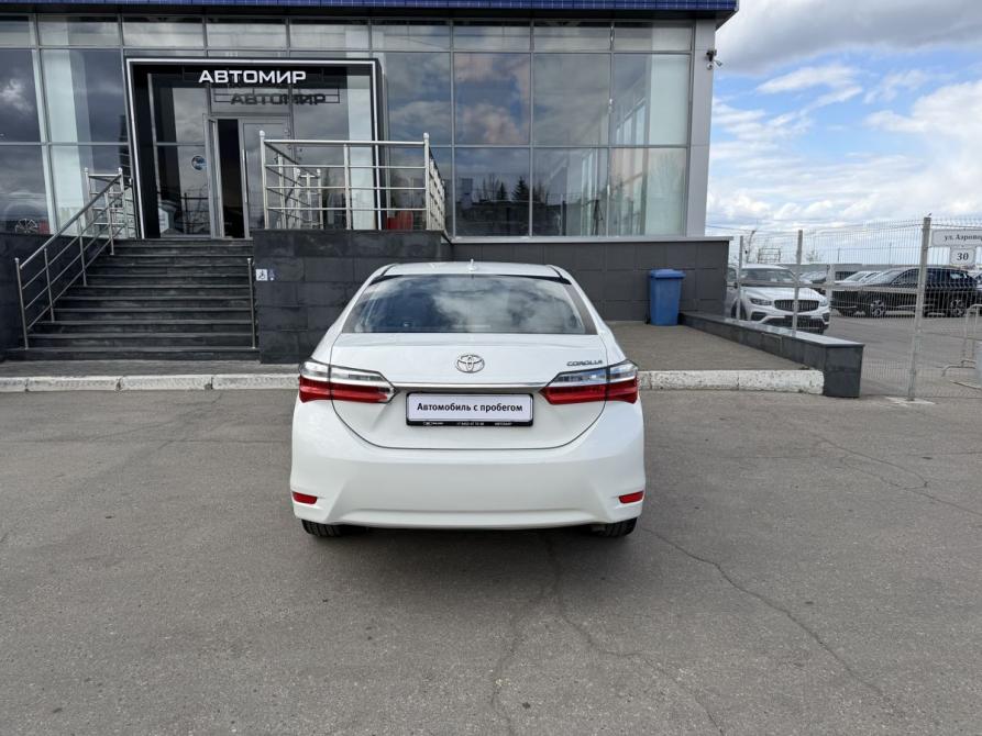 Toyota Corolla XI (E160 E170 E180) Рестайлинг 1 Саратов  - изображение 6