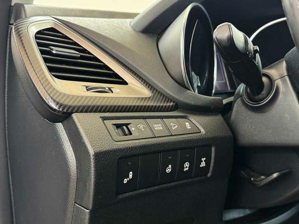 Hyundai Santa Fe III Рестайлинг с пробегом 2015 года, цена 1 960 000 рублей, 200231 км, внедорожник, Автокод Объявления