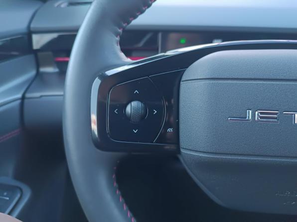 JETOUR DASHING I с пробегом 2024 года, цена 1 830 000 рублей, 71320 км, внедорожник, Автокод Объявления