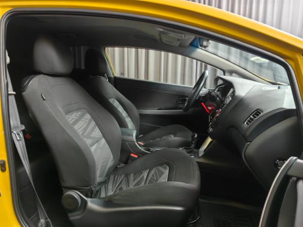 Kia Ceed II Рестайлинг с пробегом 2016 года, цена 999 000 рублей, 194496 км, хэтчбек, Автокод Объявления
