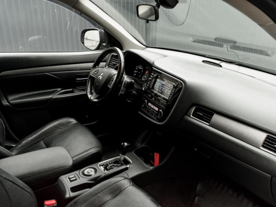 Mitsubishi Outlander III Екатеринбург  - изображение 13