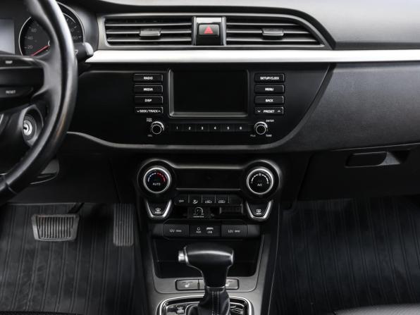 Kia Rio IV с пробегом 2017 года, цена 1 398 000 рублей, 179000 км, седан, Автокод Объявления