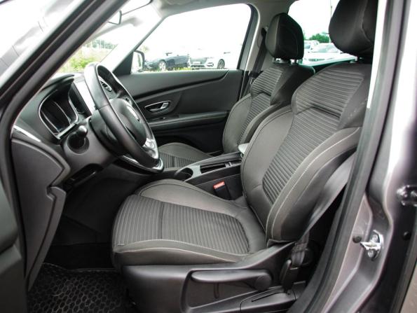 Renault Scenic IV с пробегом 2020 года, цена 1 990 000 рублей, 90690 км, компактвэн, Автокод Объявления
