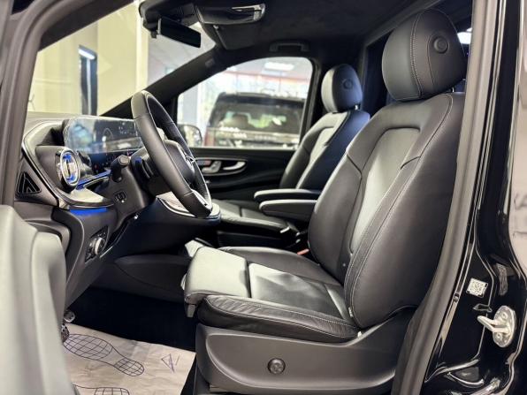 Mercedes-Benz V-Класс III (W447) Рестайлинг 2 с пробегом 2026 года, цена 42 700 000 рублей, 61 км, минивэн, Автокод Объявления
