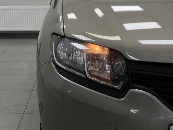 Renault Sandero II с пробегом 2015 года, цена 470 000 рублей, 141377 км, хэтчбек, Автокод Объявления
