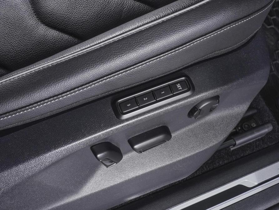 Volkswagen Tiguan II Рестайлинг Ростов-на-Дону  - изображение 15