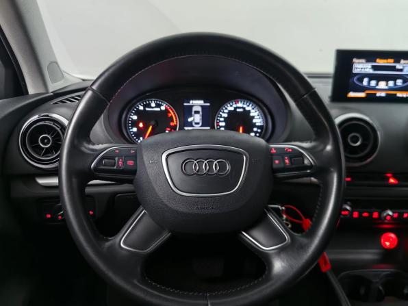 Audi A3 III (8V) с пробегом 2014 года, цена 1 219 000 рублей, 165550 км, седан, Автокод Объявления