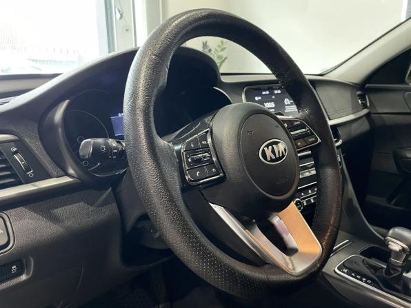Kia Optima IV Рестайлинг с пробегом 2019 года, цена 1 480 000 рублей, 270000 км, седан, Автокод Объявления