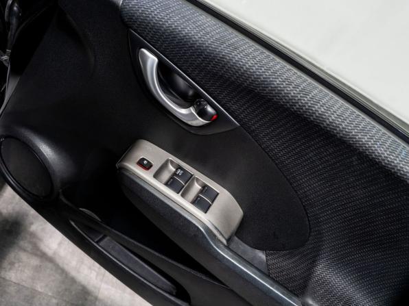 Honda Fit II с пробегом 2012 года, цена 780 000 рублей, 193760 км, хэтчбек, Автокод Объявления