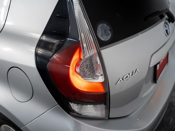 Toyota Aqua I Рестайлинг 2 с пробегом 2019 года, цена 1 250 000 рублей, 140558 км, хэтчбек, Автокод Объявления