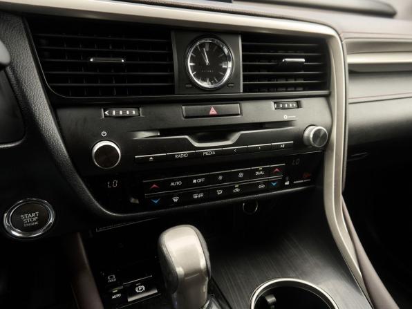 Lexus RX IV с пробегом 2018 года, цена 3 823 000 рублей, 145672 км, внедорожник, Автокод Объявления