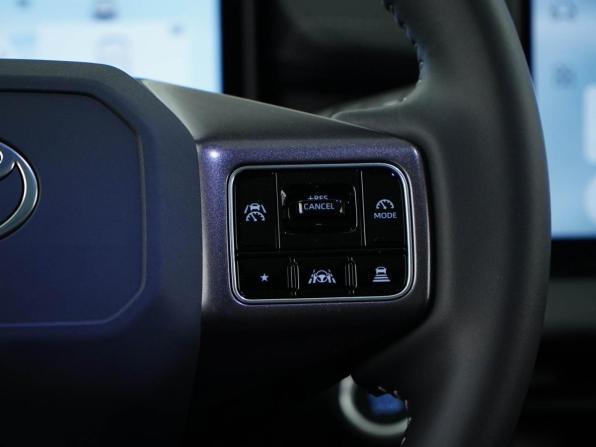 Toyota RAV4 VI (XA60) с пробегом 2026 года, цена 4 123 434 рубля, 54 км, внедорожник, Автокод Объявления