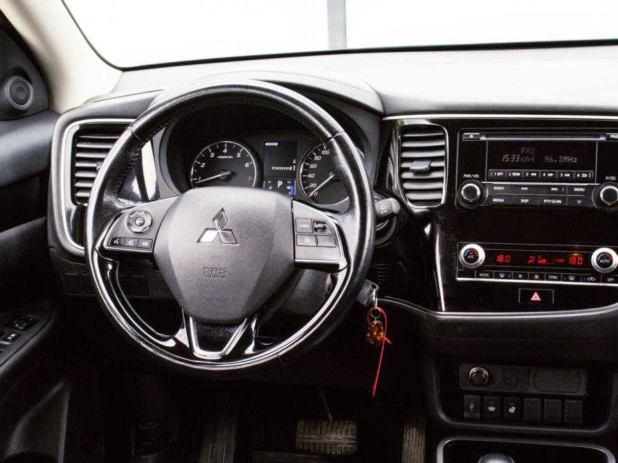 Mitsubishi Outlander III Рестайлинг 3 Екатеринбург  - изображение 18