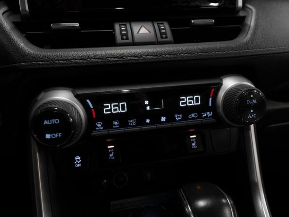 Toyota RAV4 V (XA50) с пробегом 2021 года, цена 3 130 000 рублей, 99663 км, внедорожник, Автокод Объявления