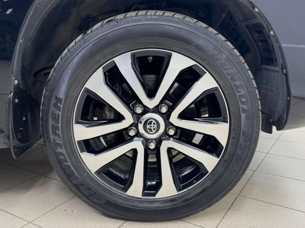 Toyota Land Cruiser 200 Series Рестайлинг 2 с пробегом 2018 года, цена 7 400 000 рублей, 138744 км, внедорожник, Автокод Объявления
