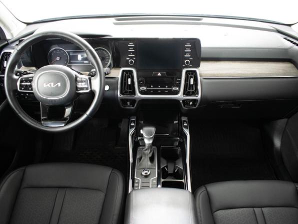 Kia Sorento IV с пробегом 2023 года, цена 3 997 000 рублей, 28386 км, внедорожник, Автокод Объявления
