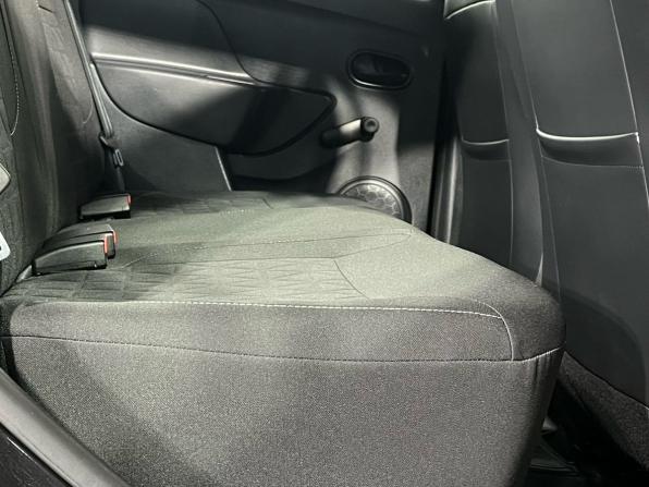 Renault Sandero II с пробегом 2015 года, цена 850 000 рублей, 89070 км, хэтчбек, Автокод Объявления