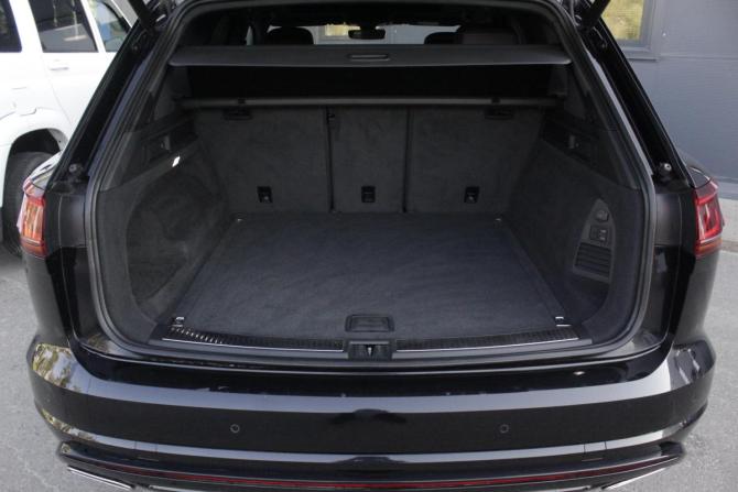 Volkswagen Touareg III с пробегом 2020 года, цена 6 700 000 рублей, 65244 км, внедорожник, Автокод Объявления