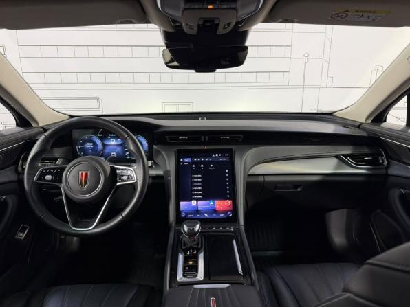 Hongqi H5 II с пробегом 2023 года, цена 2 890 000 рублей, 68000 км, седан, Автокод Объявления