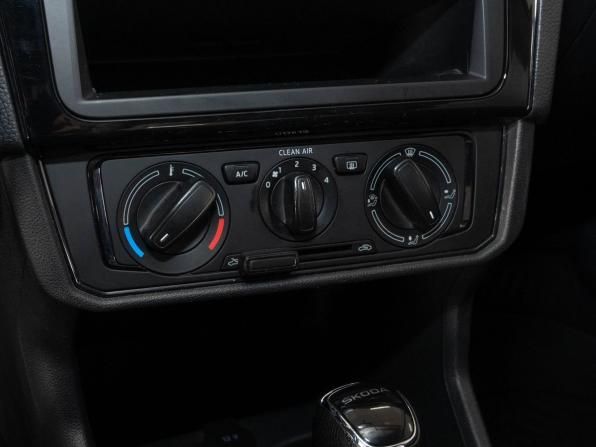 Skoda Rapid II с пробегом 2021 года, цена 1 615 000 рублей, 31500 км, лифтбек, Автокод Объявления
