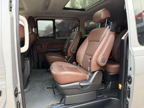 Hyundai Grand Starex I Рестайлинг 2 с пробегом 2018 года, цена 3 590 000 рублей, 90451 км, минивэн, Автокод Объявления