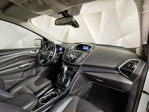 Ford Kuga II с пробегом 2015 года, цена 1 145 000 рублей, 135471 км, внедорожник, Автокод Объявления