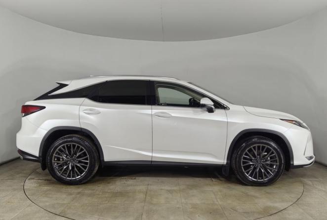 Lexus RX IV Рестайлинг с пробегом 2022 года, цена 6 030 000 рублей, 43482 км, внедорожник, Автокод Объявления