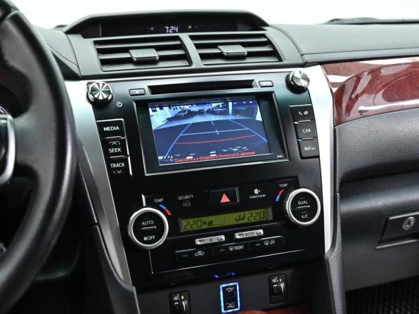 Toyota Camry VII (XV50) с пробегом 2014 года, цена 1 449 000 рублей, 212000 км, седан, Автокод Объявления