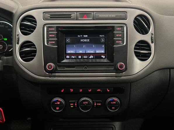 Volkswagen Tiguan I Рестайлинг с пробегом 2016 года, цена 1 299 000 рублей, 249781 км, внедорожник, Автокод Объявления
