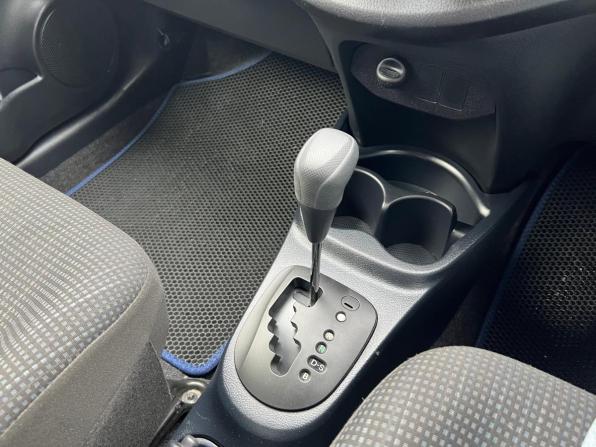Toyota Vitz III (XP130) Рестайлинг 2 с пробегом 2018 года, цена 876 200 рублей, 99110 км, хэтчбек, Автокод Объявления